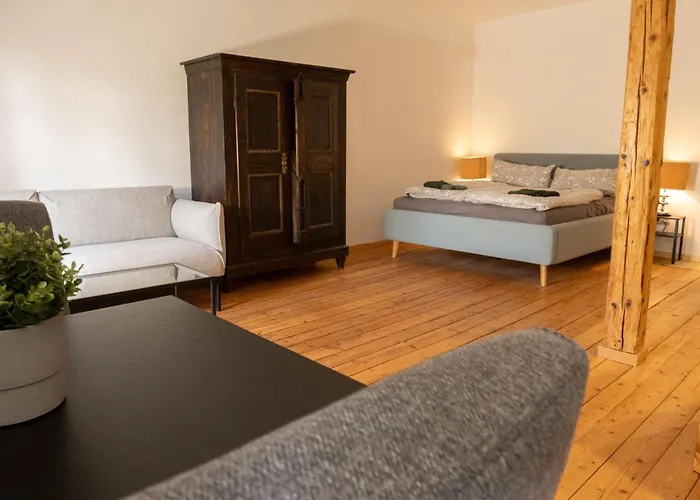 Loft Apartment Mit Grosser Badewanne B